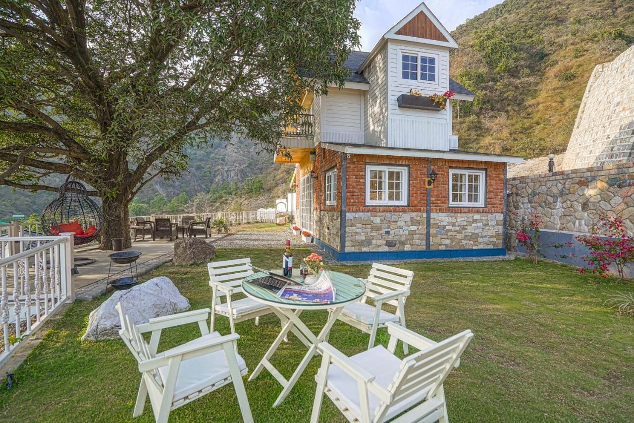 Saffronstays Woodpeckers Villa, Dehradun Rājpur Exteriör bild