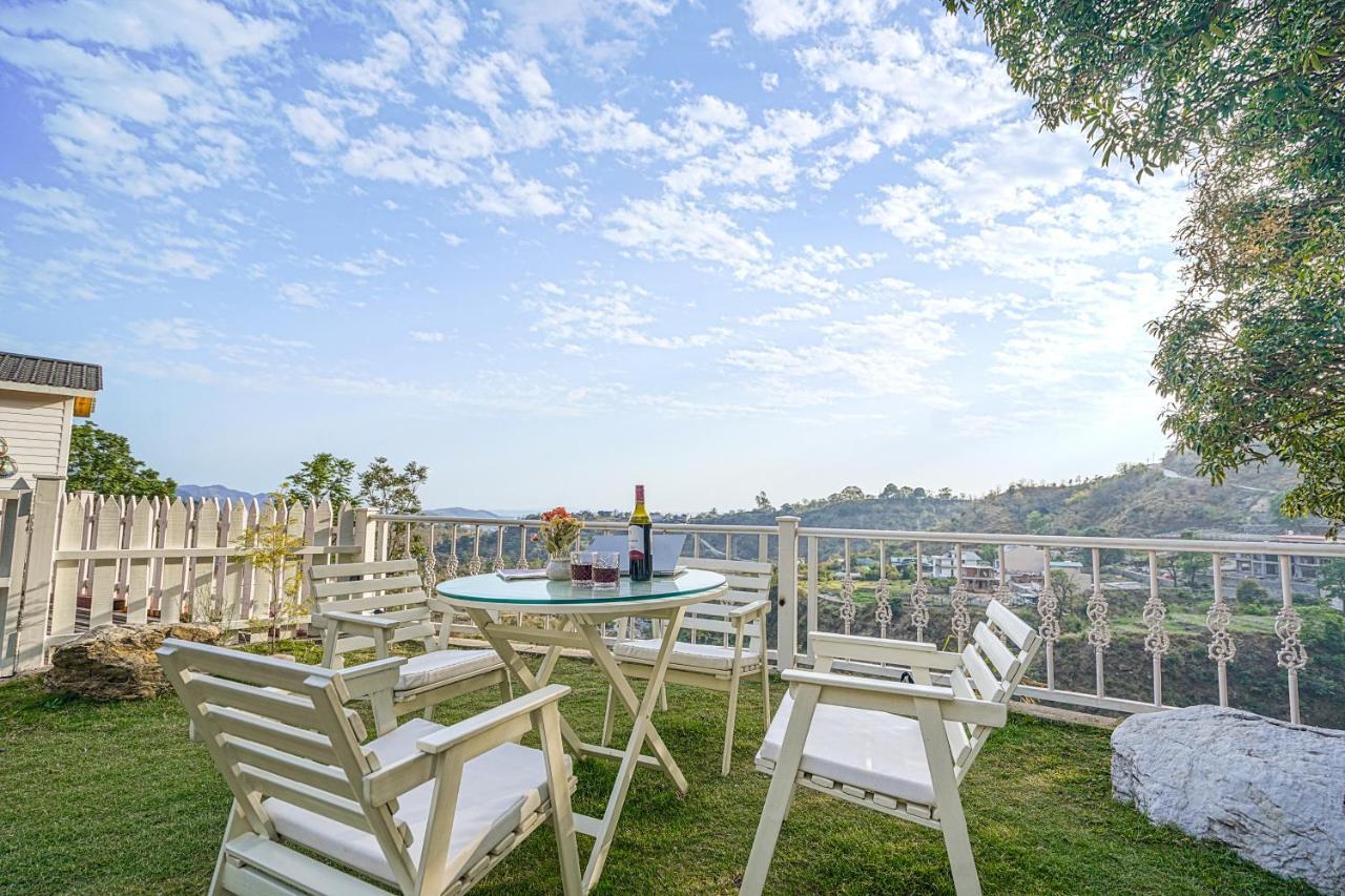 Saffronstays Woodpeckers Villa, Dehradun Rājpur Exteriör bild
