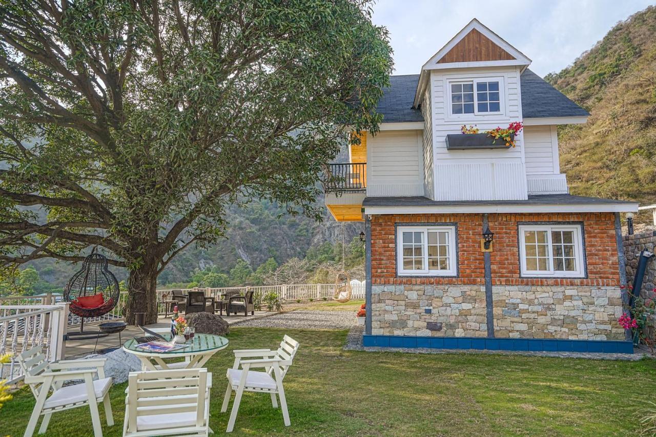 Saffronstays Woodpeckers Villa, Dehradun Rājpur Exteriör bild