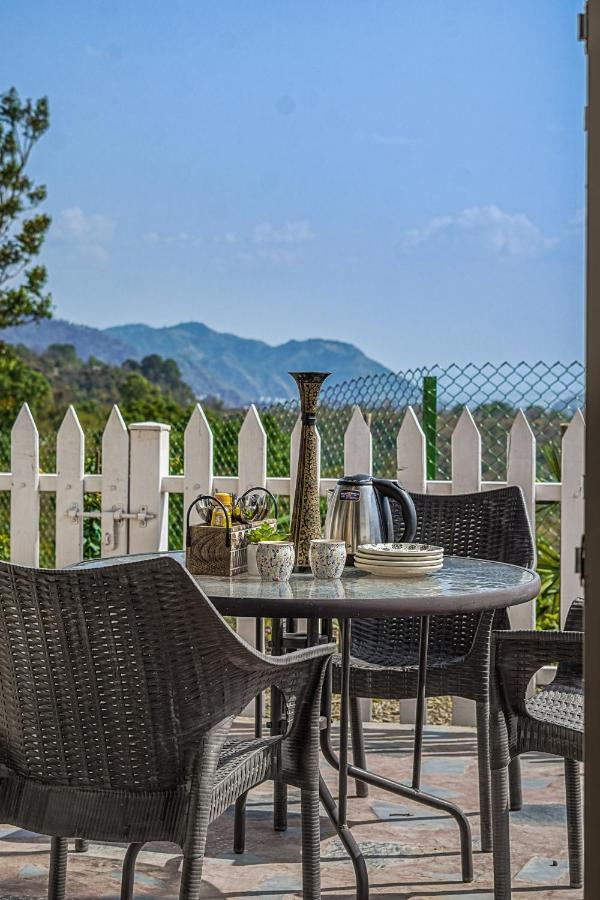 Saffronstays Woodpeckers Villa, Dehradun Rājpur Exteriör bild