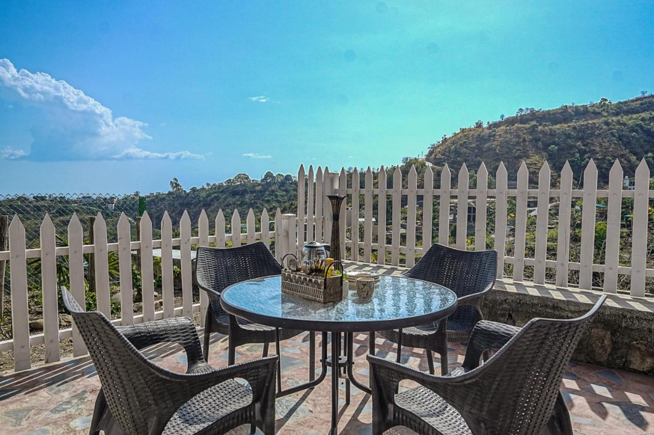 Saffronstays Woodpeckers Villa, Dehradun Rājpur Exteriör bild